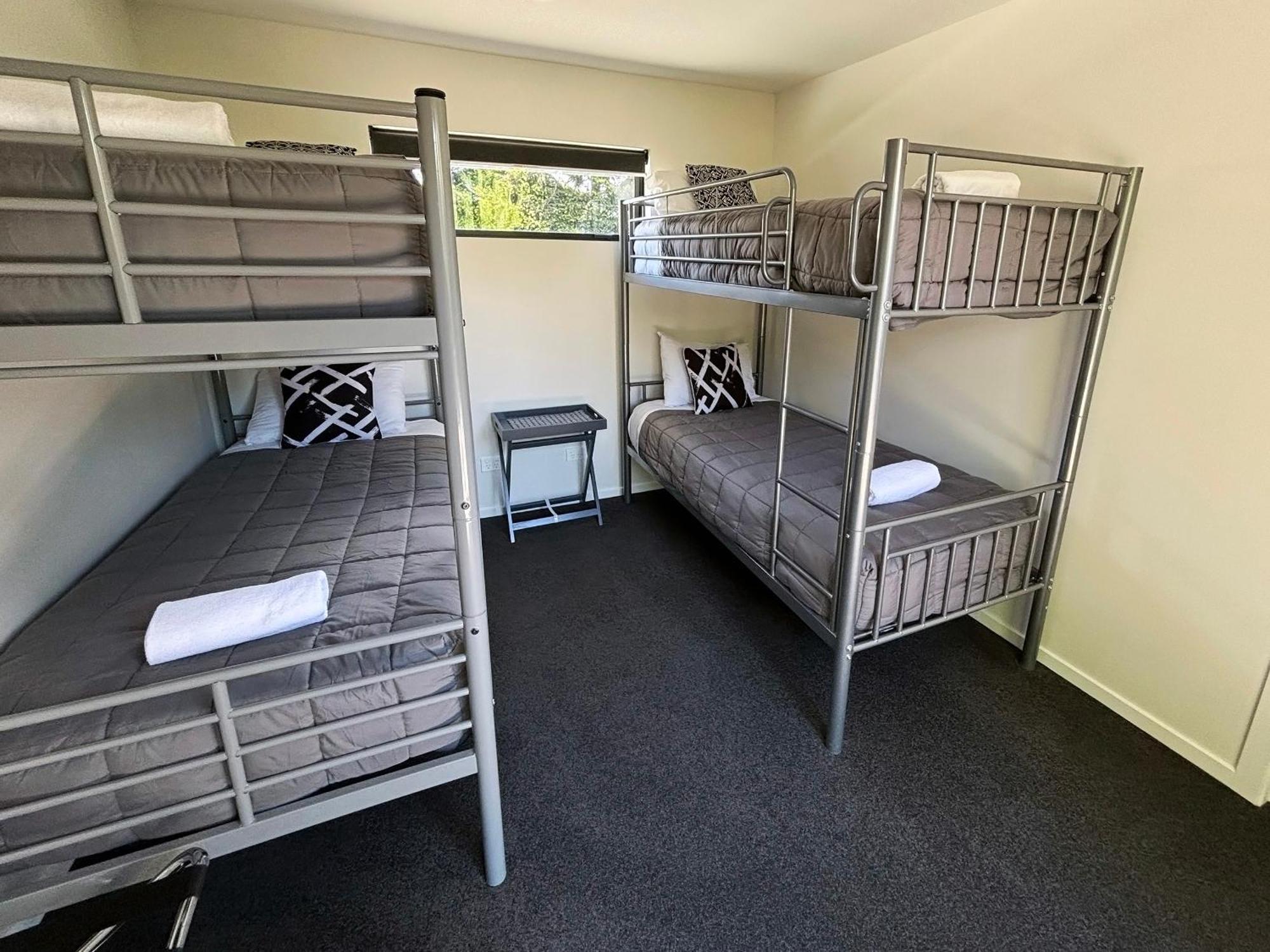 Kingston Top 10 Holiday Park Esterno foto