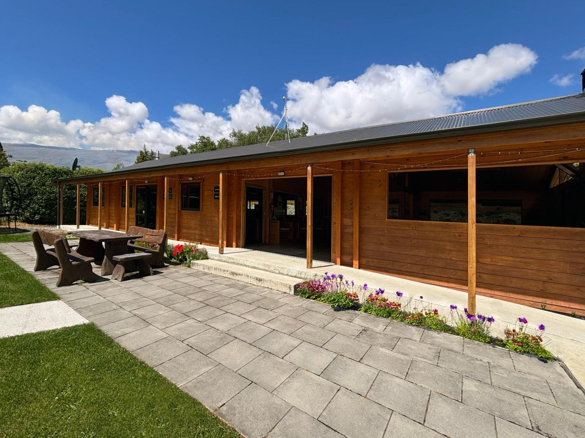Kingston Top 10 Holiday Park Esterno foto