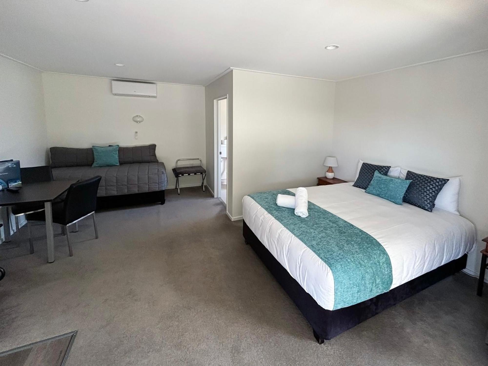 Kingston Top 10 Holiday Park Esterno foto