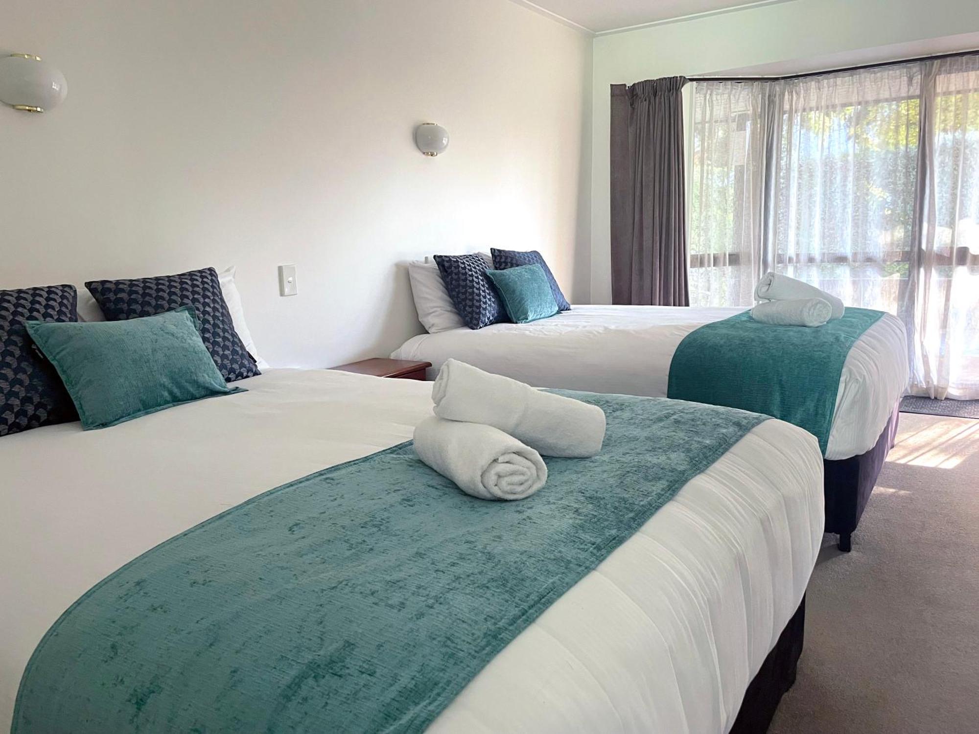 Kingston Top 10 Holiday Park Esterno foto