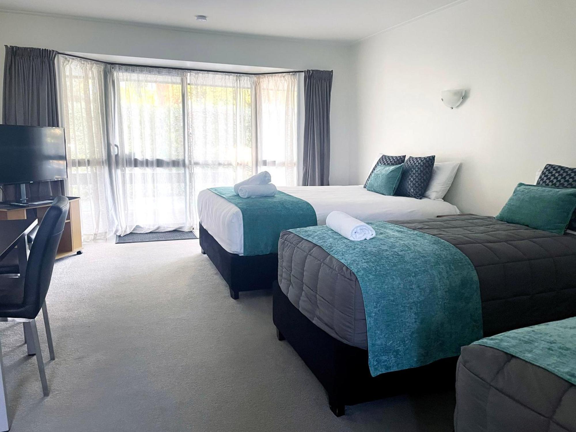 Kingston Top 10 Holiday Park Esterno foto