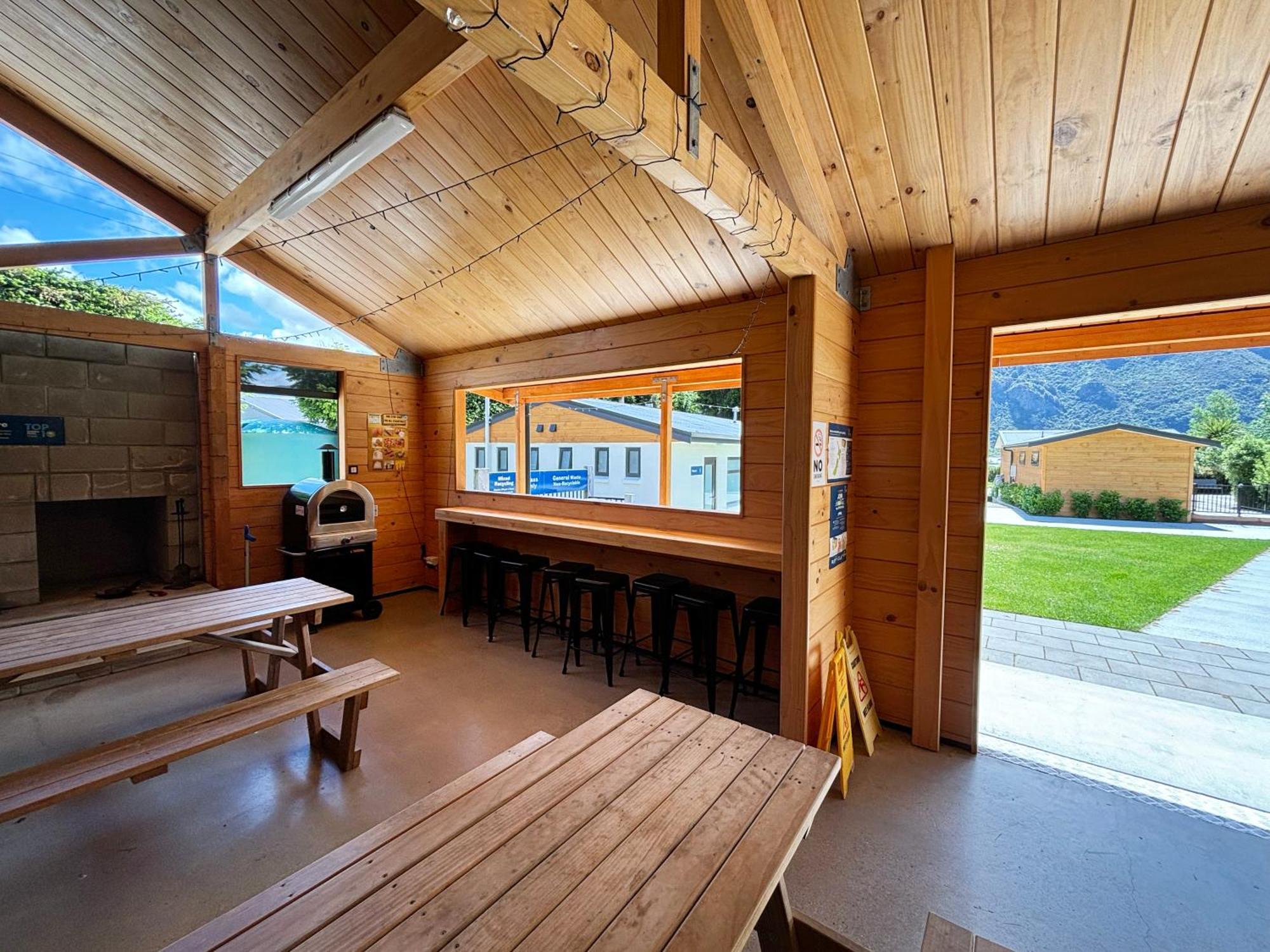Kingston Top 10 Holiday Park Esterno foto